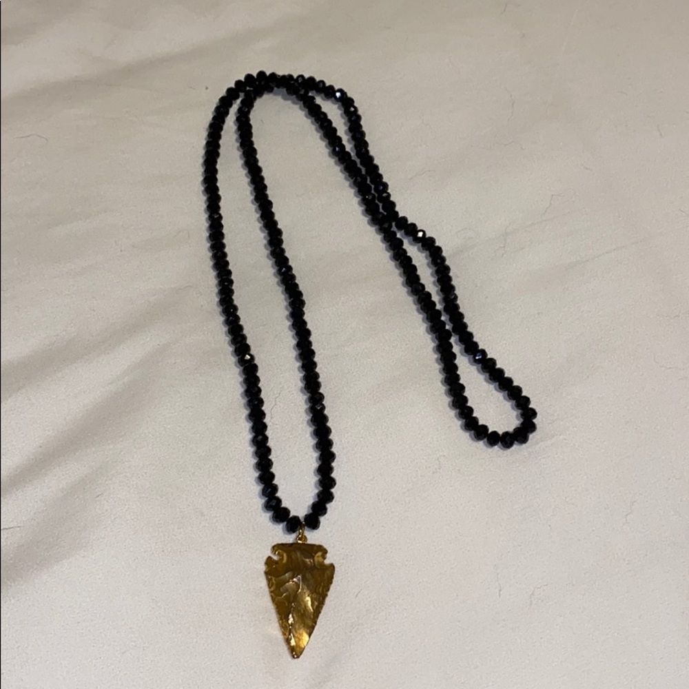 ALV black beaded necklace with gold arrowhead